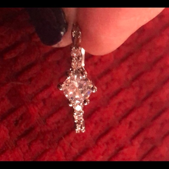 Pretty!Promise or engagement ring.Cubic Zirconia - Picture 3 of 3